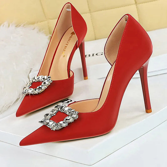 Sophisticated Heels with a Clean Classic Look