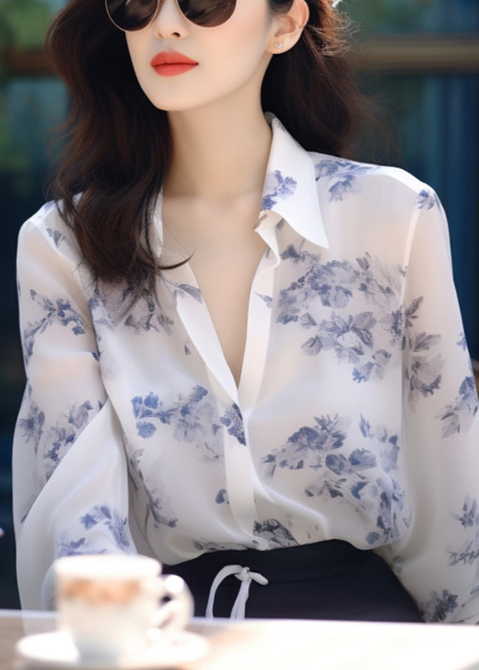 Effortlessly Elegant Blouse with a Timeless Design