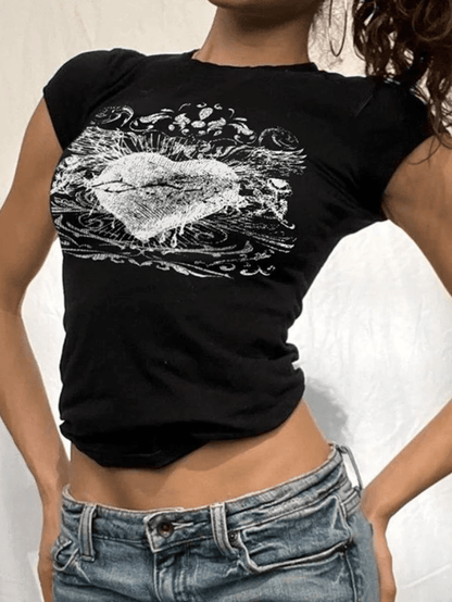 Effortlessly Elegant Garment with a Timeless Design