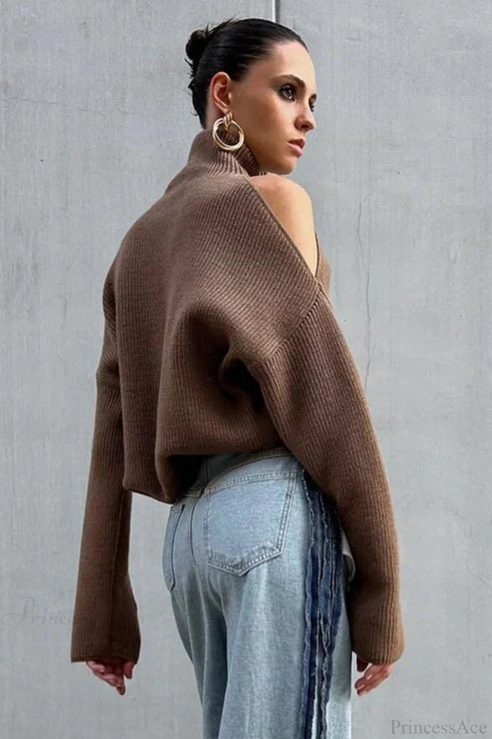 Gracefully Styled Sweater for Any Occasion