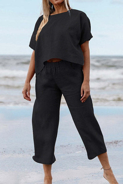 Effortlessly Elegant Garment with a Timeless Design