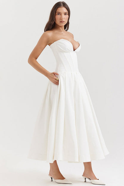 Polished Dress with an Effortless Classic Look