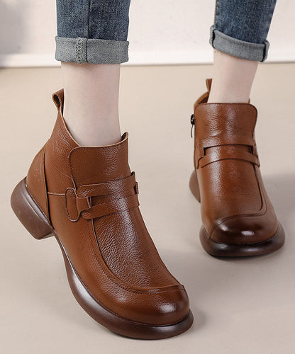 Polished Boots with an Effortless Classic Look