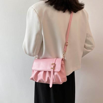 Elegantly Styled Bag for Everyday Wear