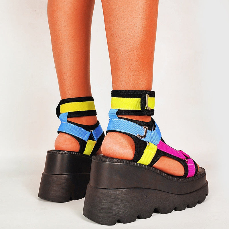 Beautifully Finished Sandals in a Timeless Design