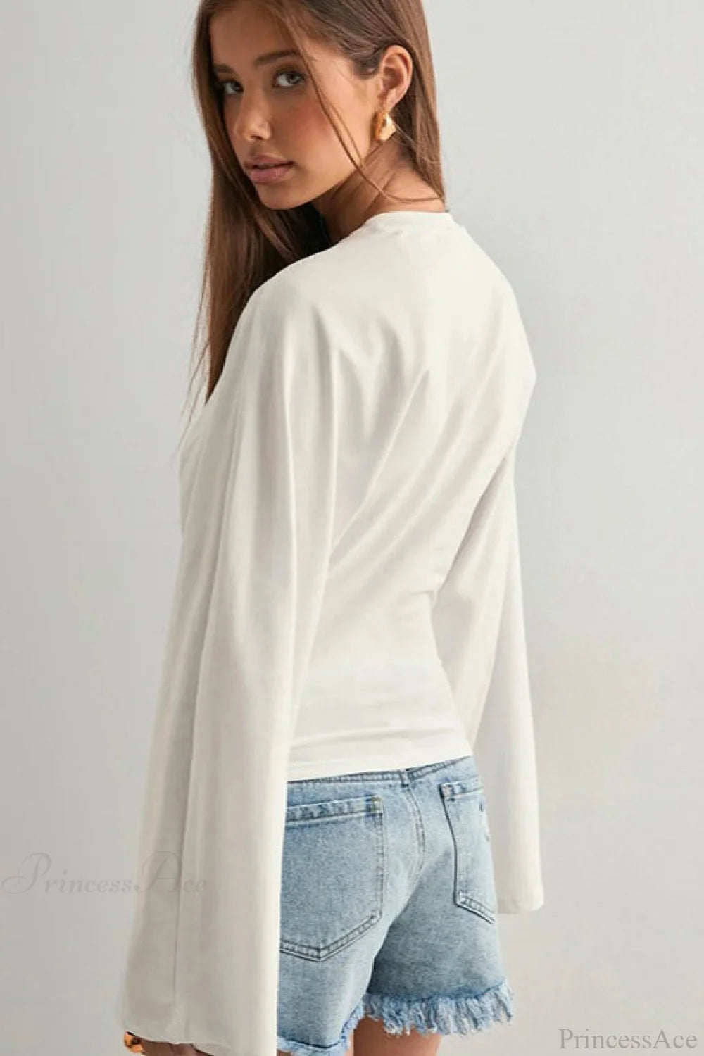 Beautifully Finished Garment in a Timeless Design