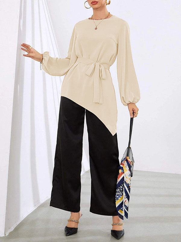 Classic Vintage & Enduringly Stylish Blouse
