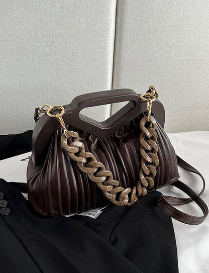 Elegantly Styled Bag for Everyday Wear