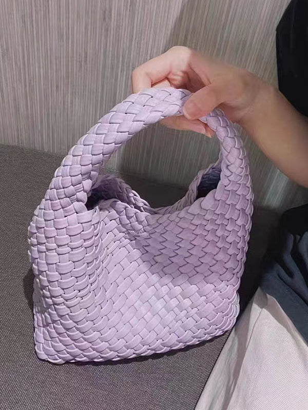 Beautifully Finished Bag in a Timeless Design