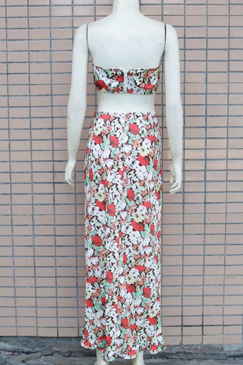 Gracefully Styled Garment for Any Occasion