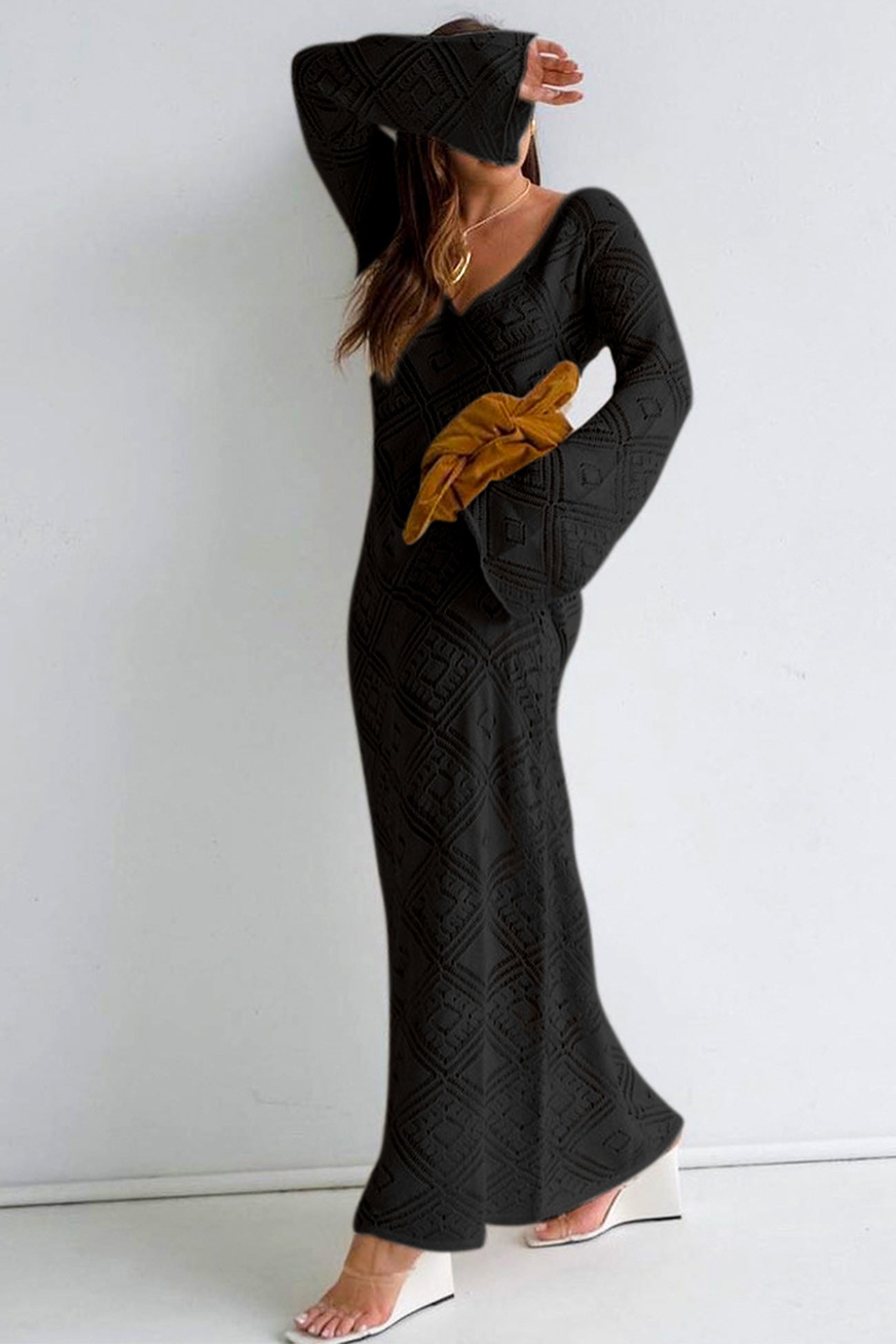 Gracefully Styled Dress for Any Occasion
