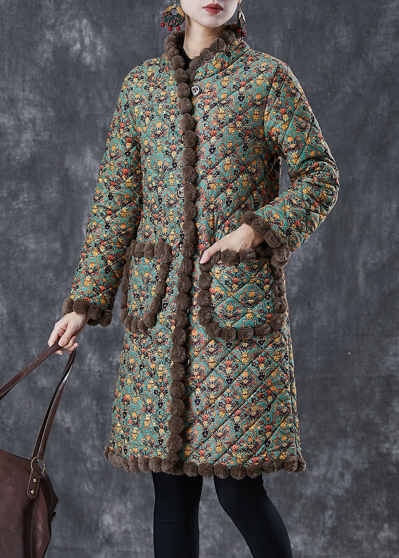Gracefully Styled Coat for Any Occasion