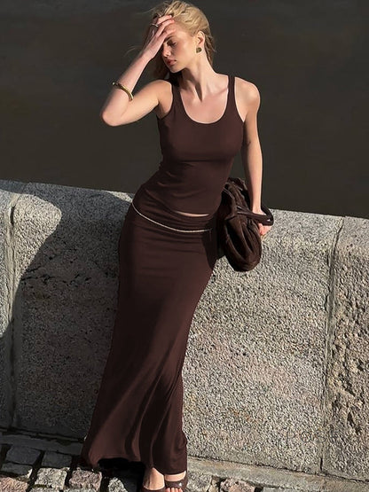 Beautifully Finished Garment in a Timeless Design