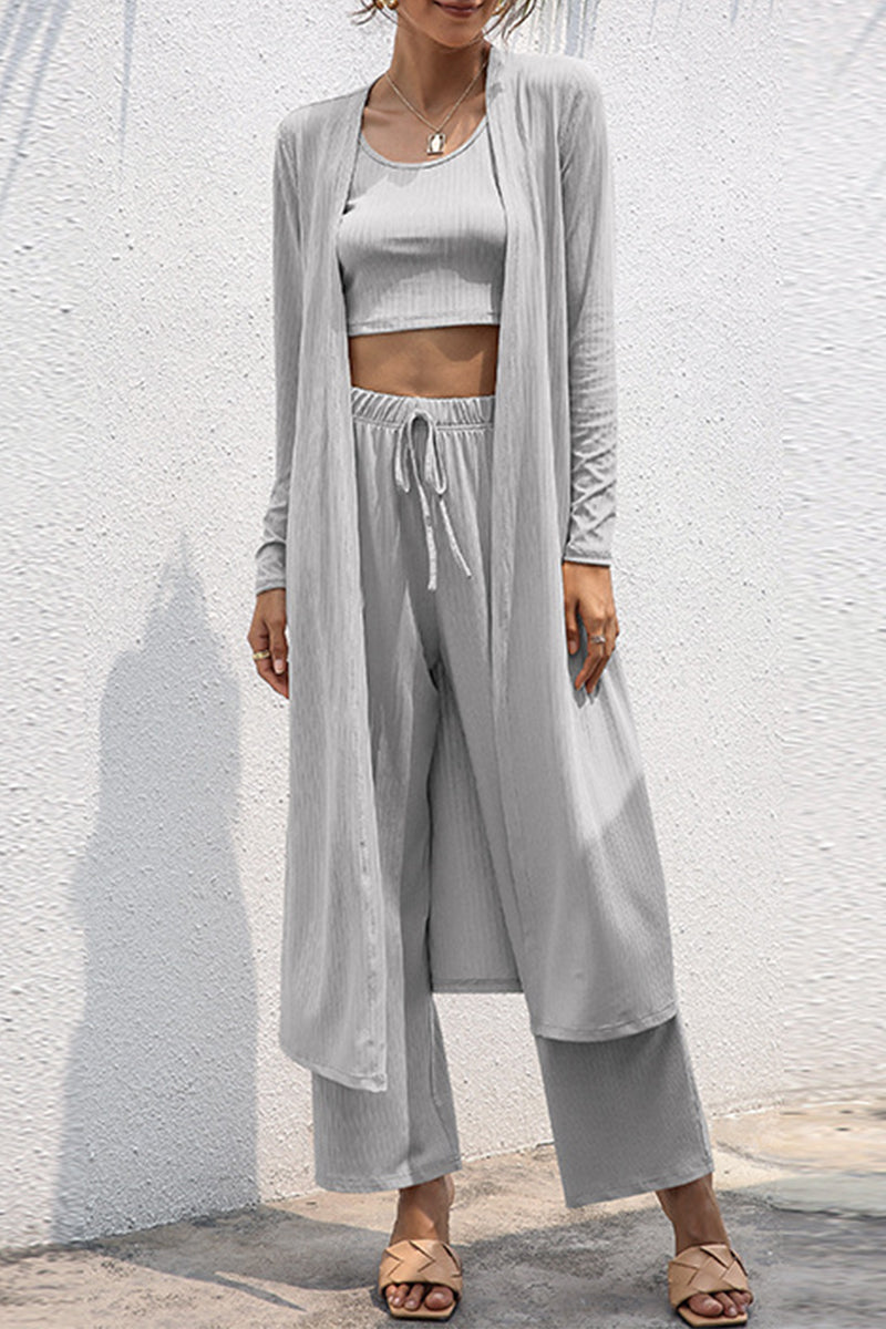 Elegantly Styled Cardigan for Everyday Wear