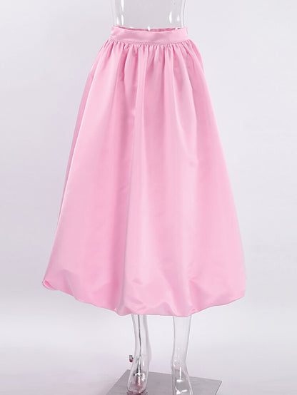 Sophisticated Garment with a Clean Classic Look