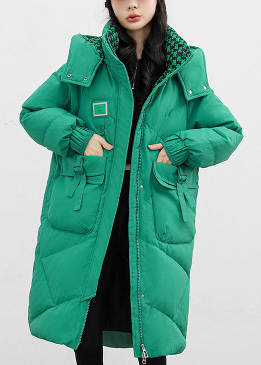 Well Tailored Coat with a Graceful Silhouette