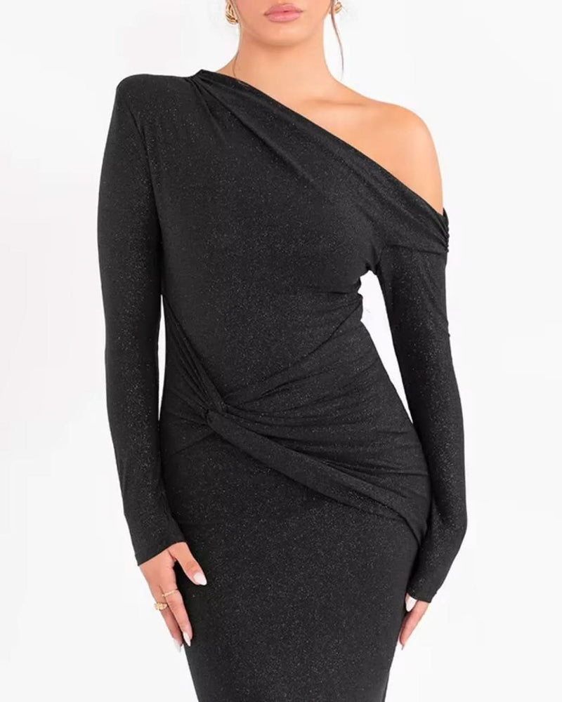 Sophisticated Dress with a Clean Classic Look