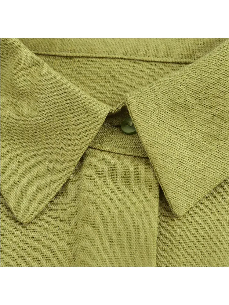 Beautifully Finished Garment in a Timeless Design