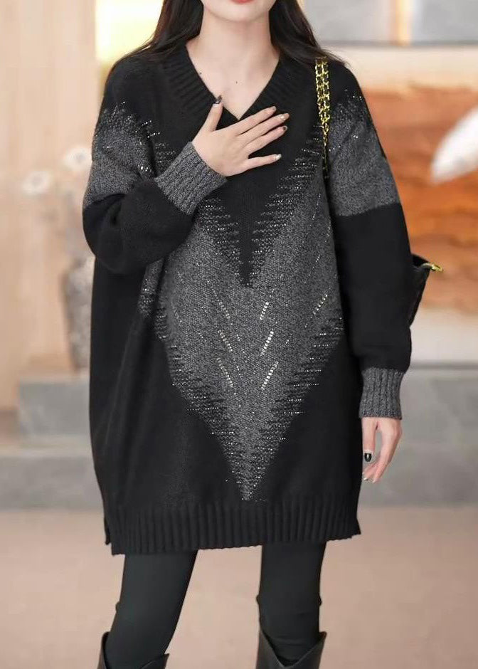 Effortlessly Elegant Sweater with a Timeless Design