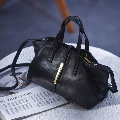 Polished Bag with an Effortless Classic Look