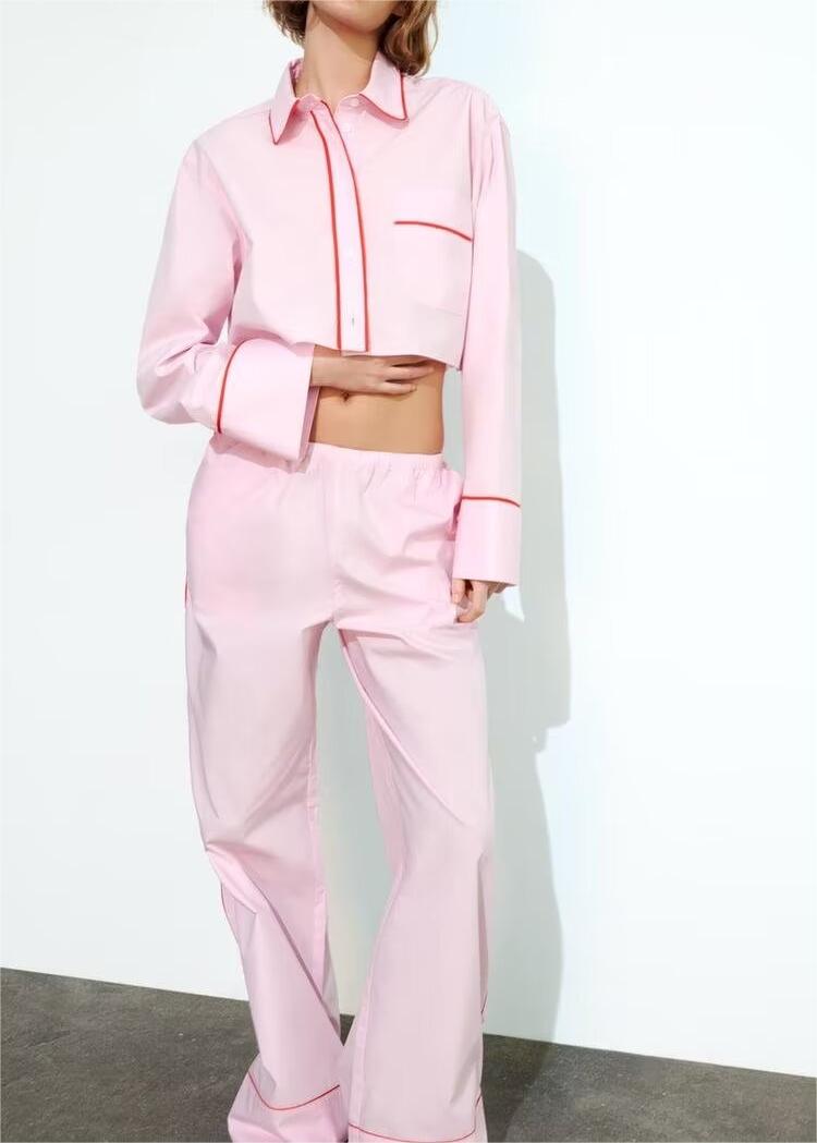 A Vintage Style Trousers with Delicate Timeless Details