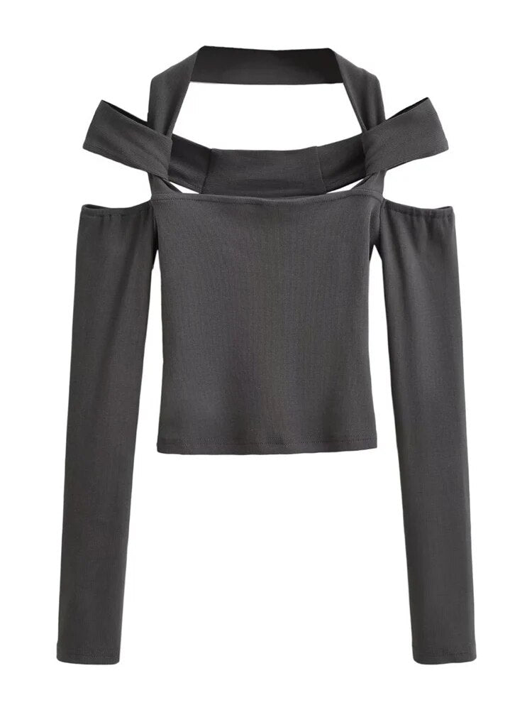 A Vintage Style Top with Delicate Timeless Details