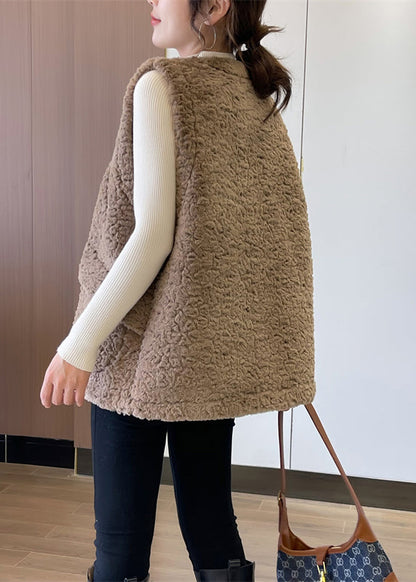 Well Tailored Garment with a Graceful Silhouette
