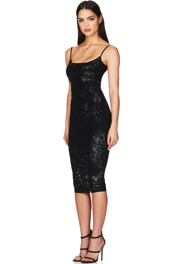 Sophisticated Dress with a Clean Classic Look