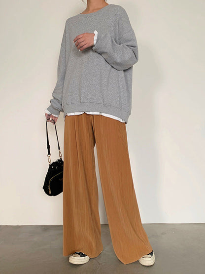 Effortlessly Elegant Pants with a Timeless Design