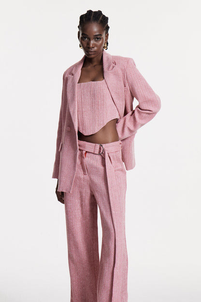 Beautifully Finished Pants in a Timeless Design