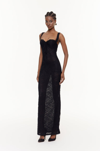 Effortlessly Elegant Dress with a Timeless Design