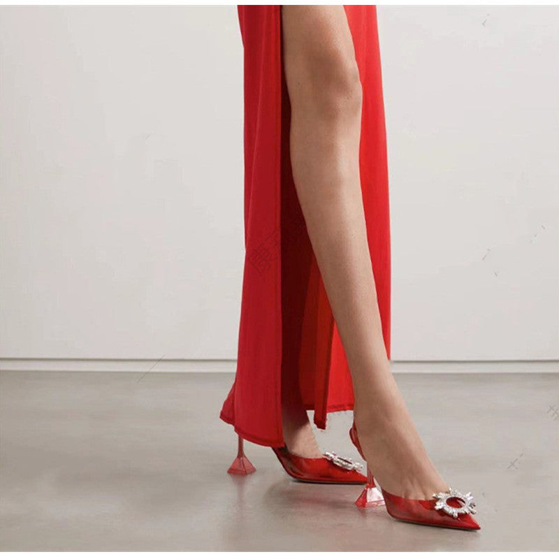 Beautifully Finished Heels in a Timeless Design