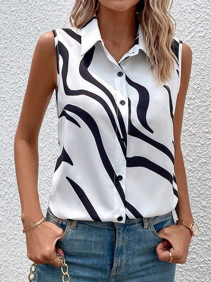 Beautifully Crafted Blouse in a Classic Style