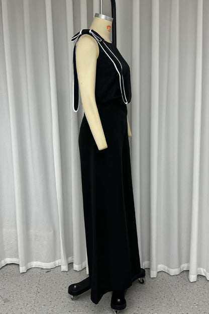 Effortlessly Elegant Garment with a Timeless Design