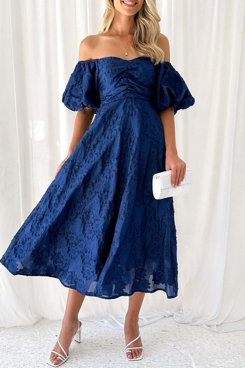Classic Vintage & Enduringly Stylish Dress