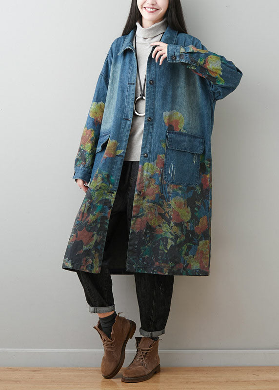 Elegantly Styled Coat for Everyday Wear