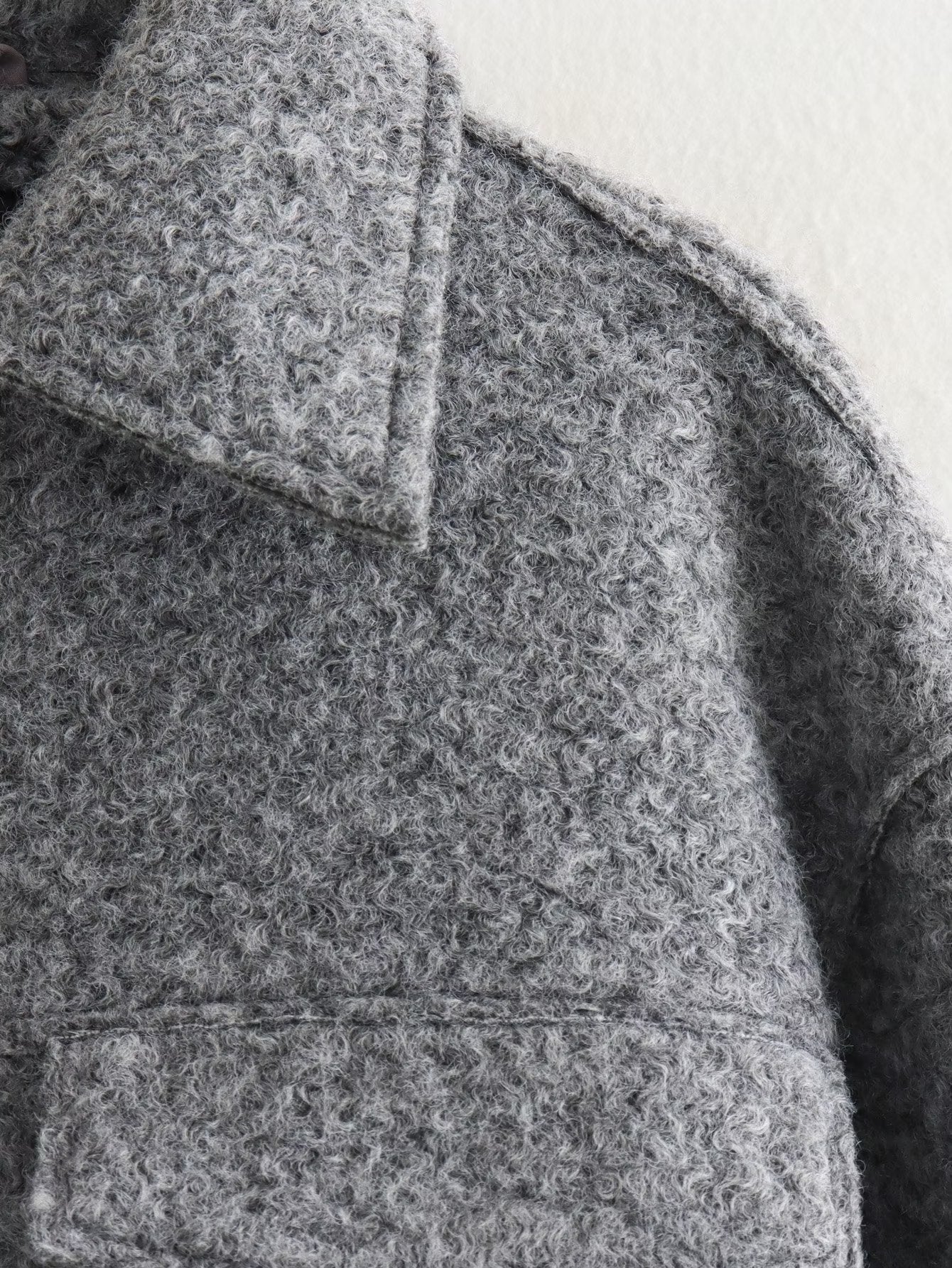 Beautifully Finished Jacket in a Timeless Design
