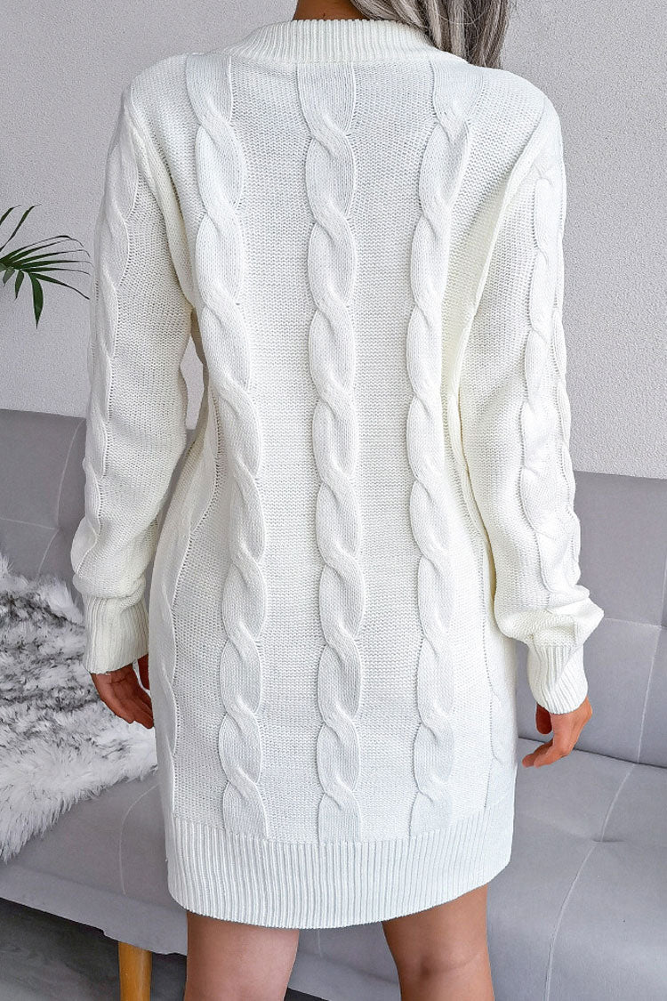 Classic Vintage Sweater with a Flattering Fit