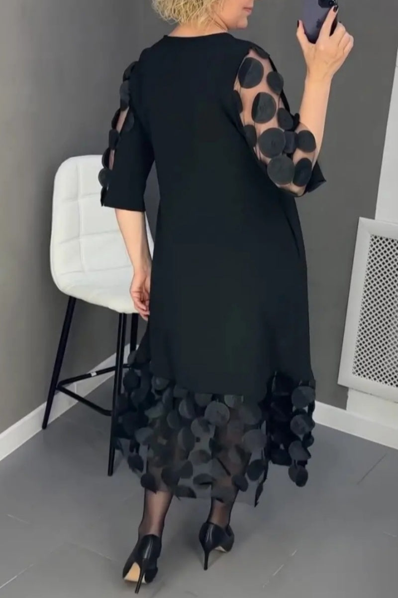 Gracefully Styled Dress for Any Occasion