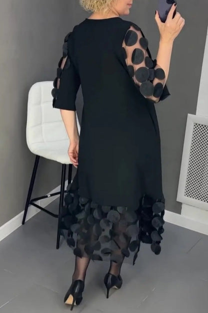 Gracefully Styled Dress for Any Occasion