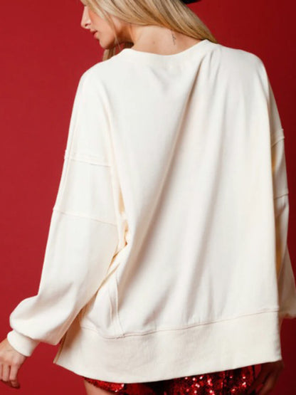 Classic Vintage Pullover with a Flattering Fit