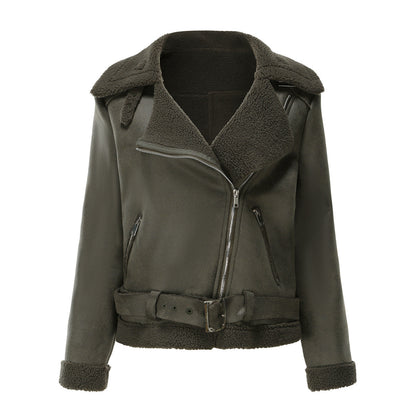Well Tailored Jacket with a Graceful Silhouette