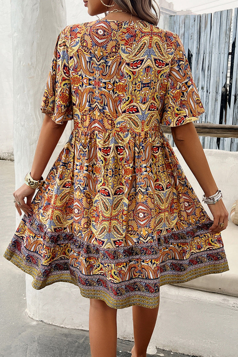 Classic Vintage & Enduringly Stylish Dress