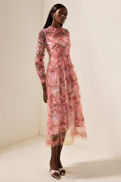Polished Dress with an Effortless Classic Look