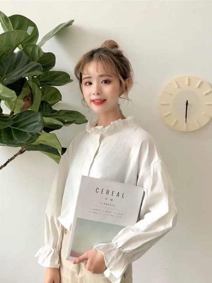 Polished Blouse with an Effortless Classic Look