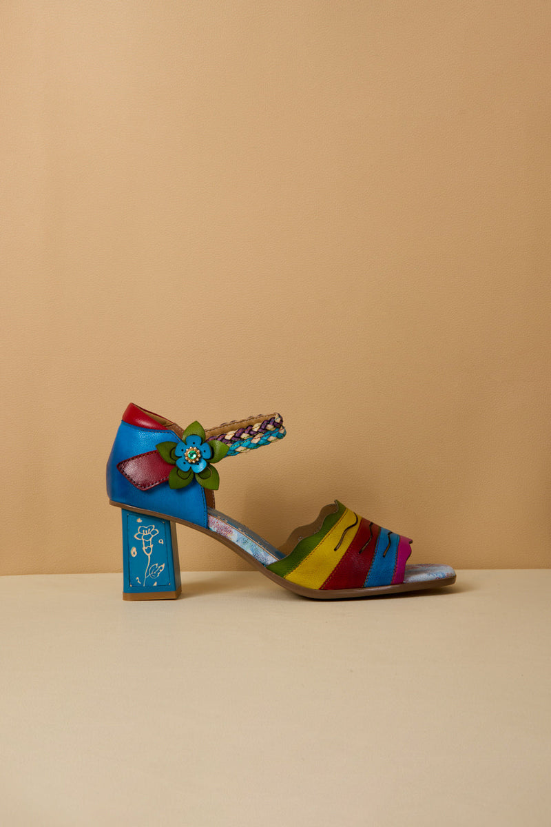 Effortlessly Elegant Heels with a Timeless Design