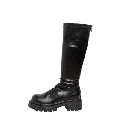 Classic Vintage Boots with a Flattering Fit