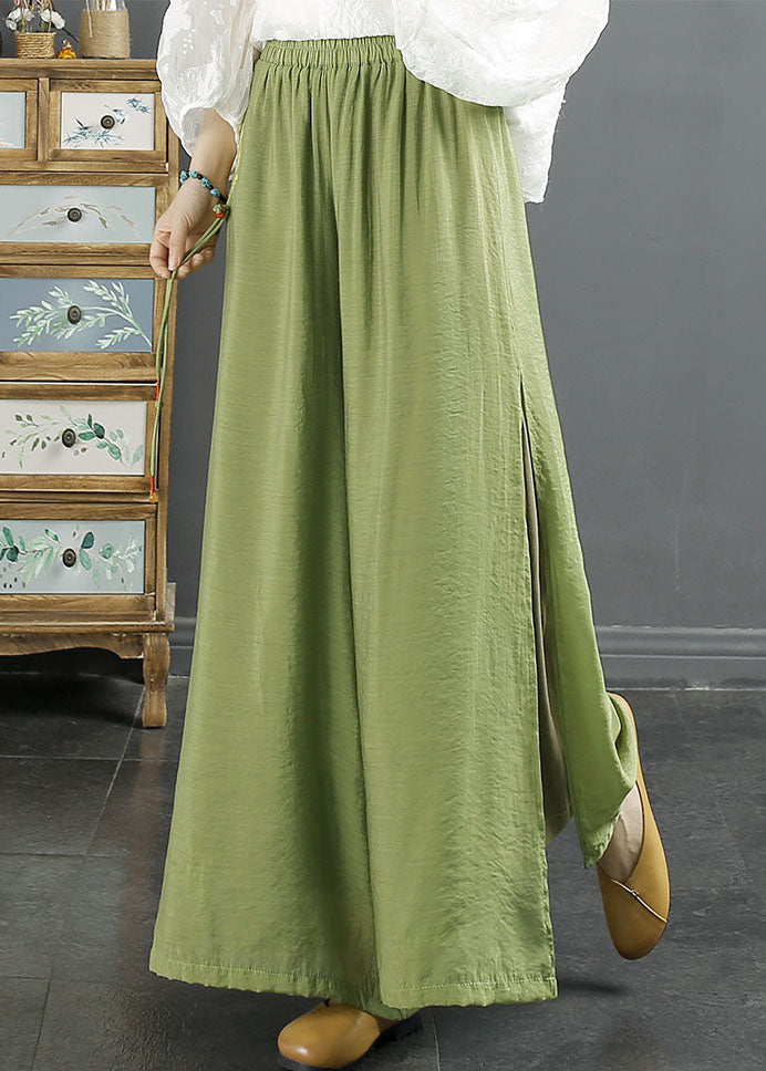 Classic Vintage Pants with a Flattering Fit