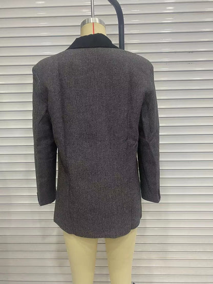 Classic Vintage Garment with a Flattering Fit