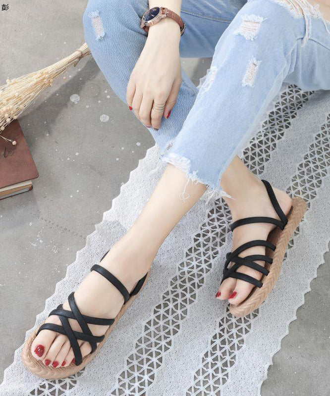Well Tailored Sandals with a Graceful Silhouette